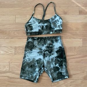 SET - Flow Y Bra + Align High Rise Short